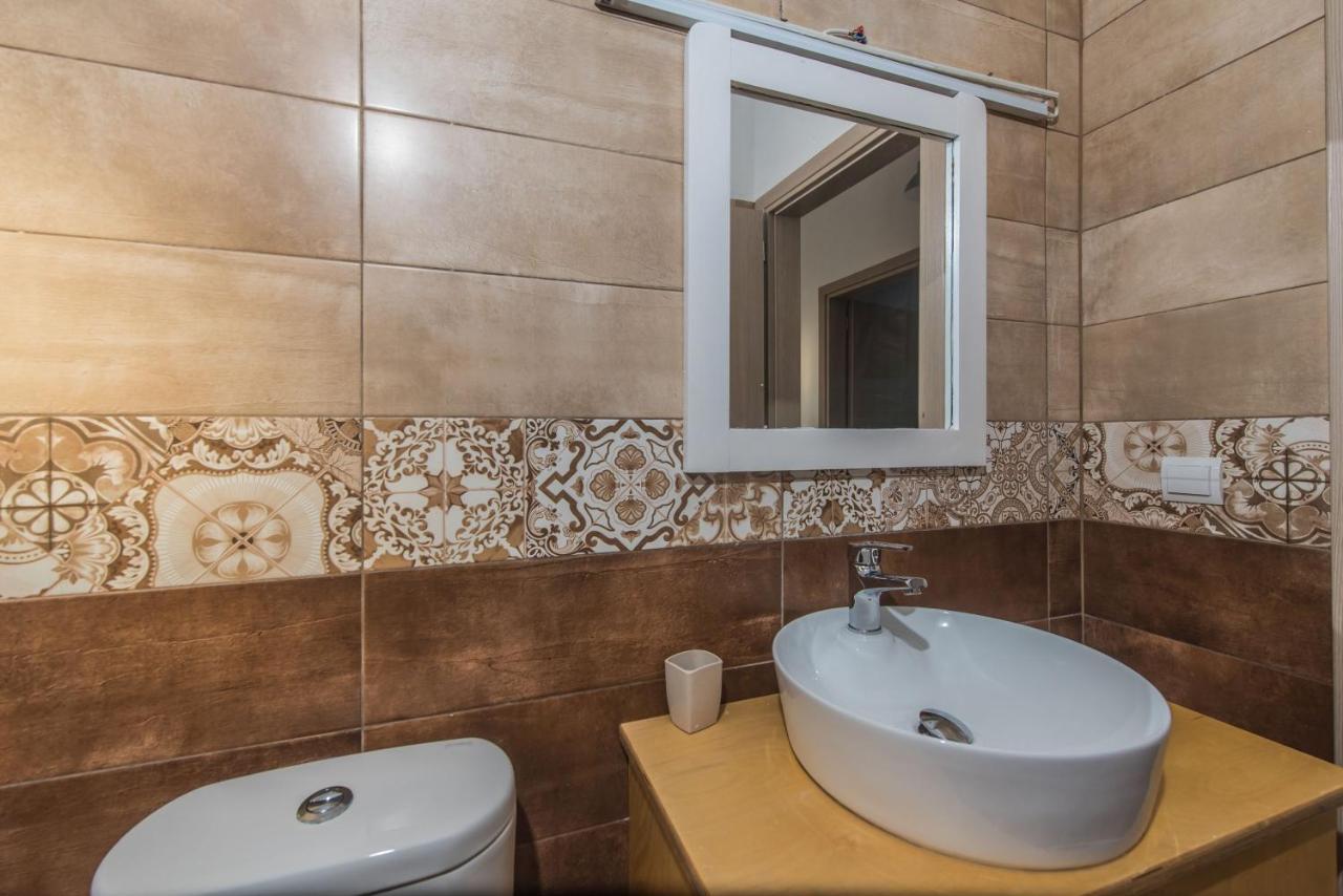Mariettas Apartment อาลีเกส ภายนอก รูปภาพ